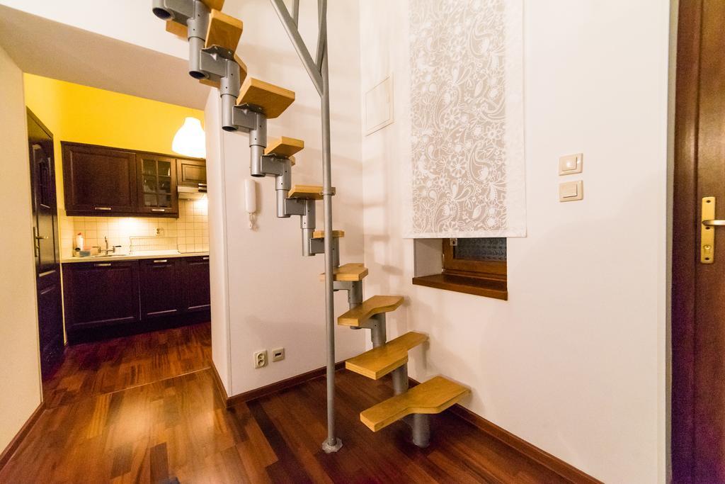 Quiet & Cosy Apt In The Heart Of Old Cracow Krakow Ngoại thất bức ảnh